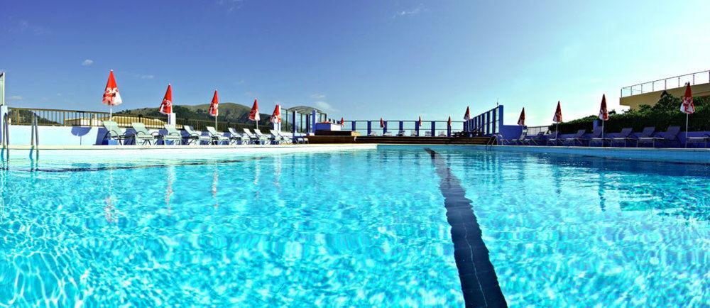 Mar Azul Pur Estil Hotel & Spa (Adults Only) Cala Ratjada  Bagian luar foto